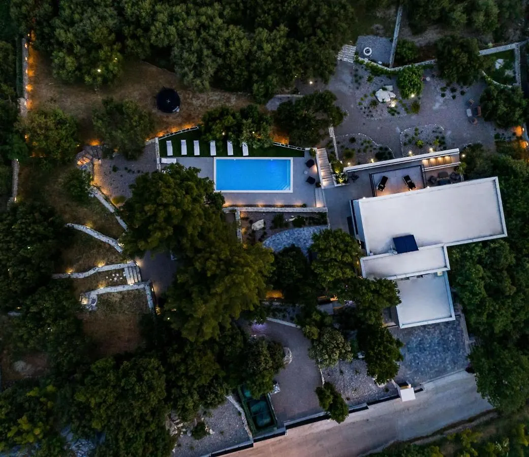 Villa Mare Vista, Kastel Kambelovac Kastela