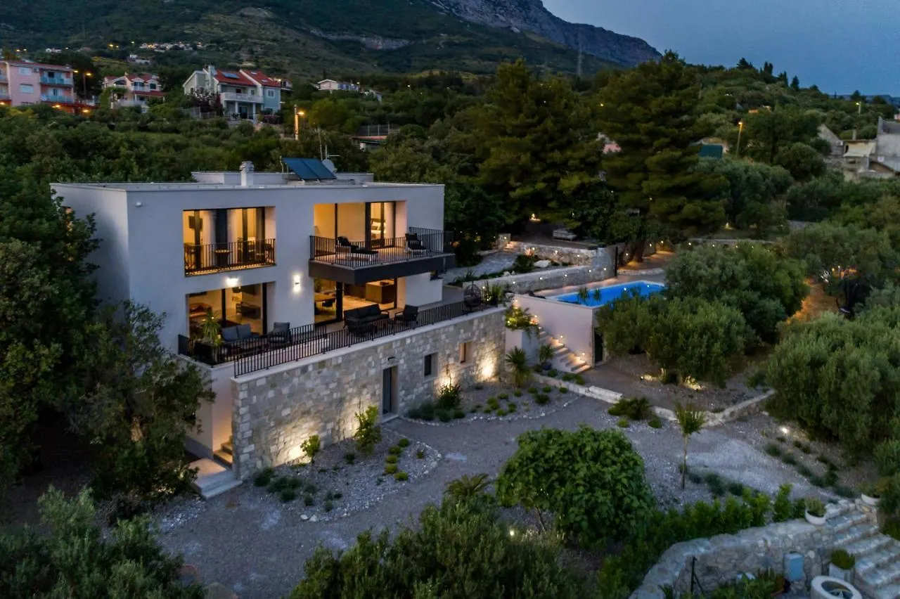 Villa Mare Vista, Kastel Kambelovac Kastela