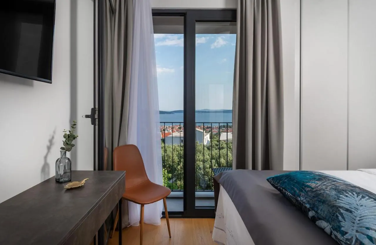 Villa Mare Vista, Kastel Kambelovac Kastela